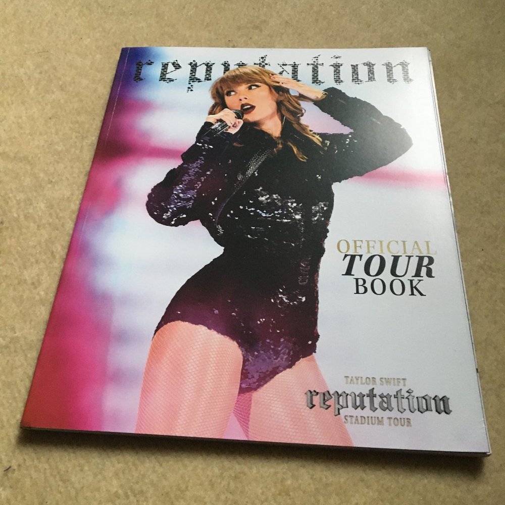 Taylor Swift reputation Tour Book